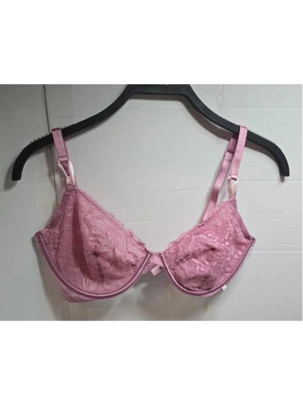 Women's Victoria's Secret Pink Lace Unlined Demi Bra 38DD